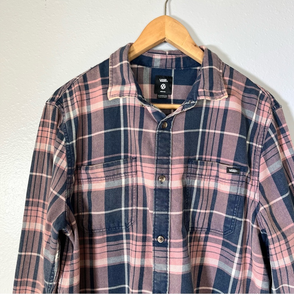 Vans pink navy plaid flannel shirt M cotton Streetwear fall skate core grunge - Picture 3 of 8